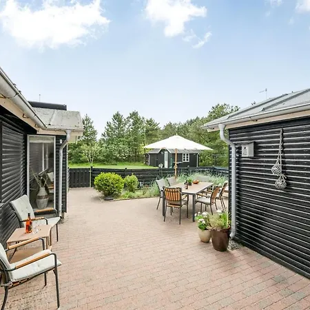 Holiday home Aviaya Blavand